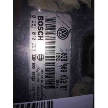 Recambio de centralita motor uce para audi a4 berlina (b5) 1.8 referencia OEM IAM 8D0907558B  