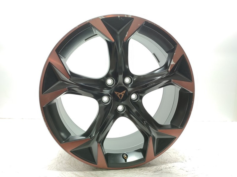 Recambio de llanta para cupra formentor (km7) basis e-hybrid referencia OEM IAM 5FF601025E  