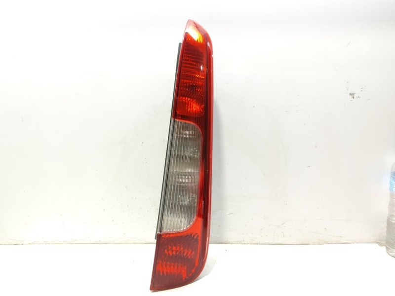 Recambio de piloto trasero derecho para ford focus c-max (cap) trend (d) referencia OEM IAM 3M5113A602AD  