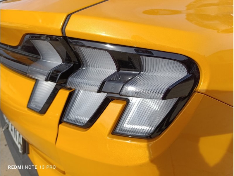 Recambio de piloto trasero derecho para ford mustang mach-e basis referencia OEM IAM LJ8B13404AG  