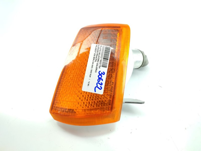 Recambio de piloto delantero izquierdo para peugeot 205 berlina xad / xad multi referencia OEM IAM   