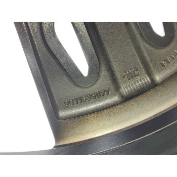 Recambio de llanta para peugeot 3008 gt referencia OEM IAM 98116350EH  