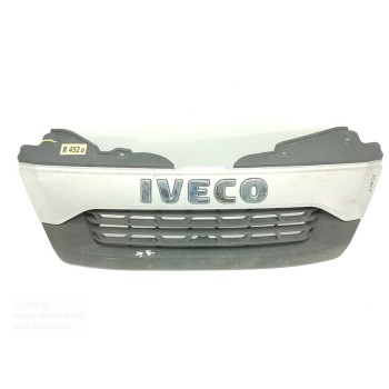 REJILLA DELANTERA 5801342734EZ M 