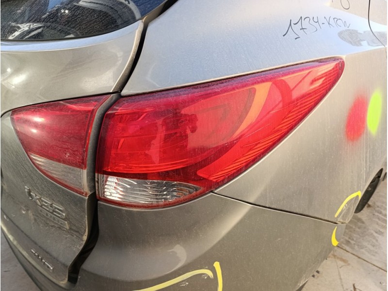 Recambio de piloto trasero derecho para hyundai ix35 style awd referencia OEM IAM 924022Y000  