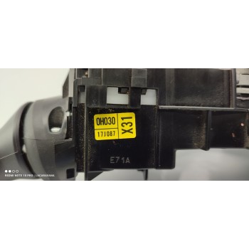 Recambio de mando multifuncion para citroën c1 feel edition referencia OEM IAM 17J085  