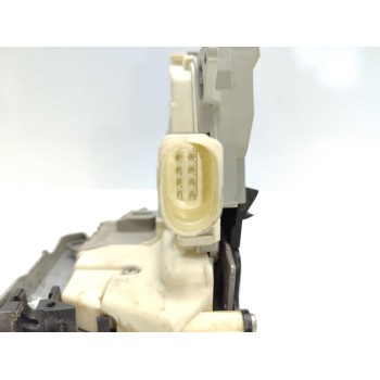 Recambio de cerradura puerta trasera derecha para audi a3 sportback (8vf) basic referencia OEM IAM 4G0839016E  