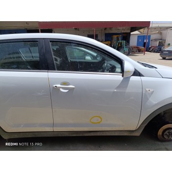 Recambio de puerta delantera derecha para kia sportage concept 4x2 referencia OEM IAM 760043W000  