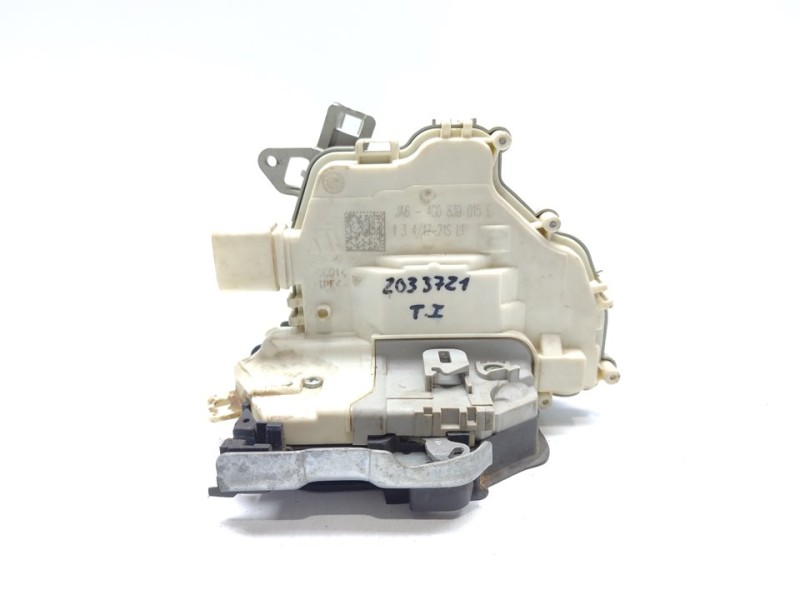 Recambio de cerradura puerta trasera izquierda para audi a3 sportback (8vf) basic referencia OEM IAM 4G0839015E  