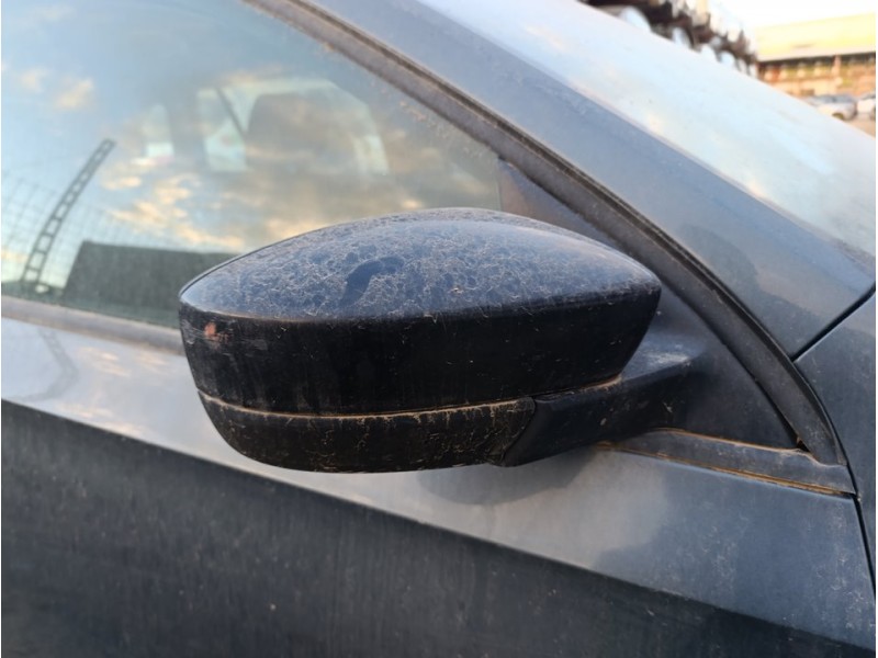 Recambio de retrovisor derecho para skoda rapid active referencia OEM IAM   