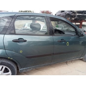 ford focus berlina (cak) del año 2004