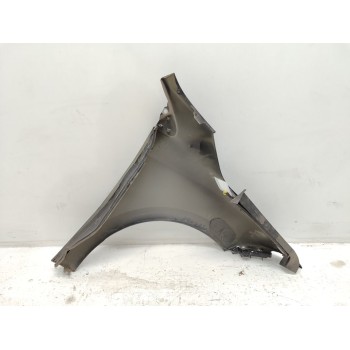 Recambio de aleta delantera izquierda para renault megane iii berlina 5 p dynamique referencia OEM IAM 8200993338  