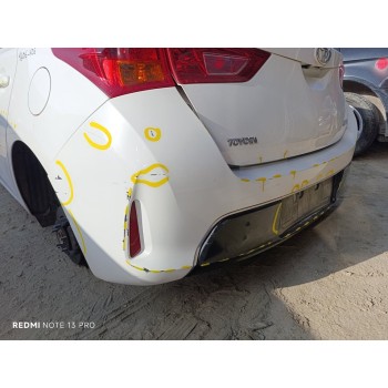 Recambio de paragolpes trasero para toyota auris active referencia OEM IAM 5215902997  
