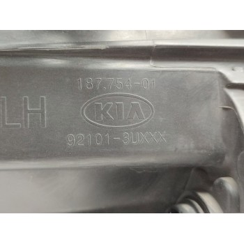 Recambio de faro izquierdo para kia sportage drive 4x2 referencia OEM IAM 921013U250  