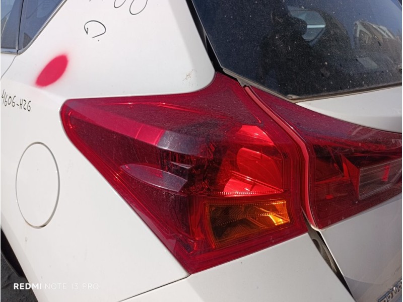 Recambio de piloto trasero izquierdo para toyota auris active referencia OEM IAM 8156102740  