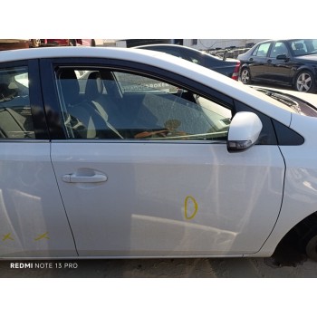 Recambio de puerta delantera derecha para toyota auris active referencia OEM IAM 6700102300  