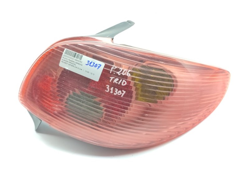 Recambio de piloto trasero derecho para peugeot 206 berlina x-line referencia OEM IAM 6351S0  