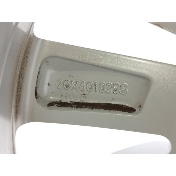 Recambio de llanta para volkswagen t-cross advance referencia OEM IAM 2GM601025S  