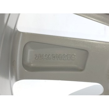 Recambio de llanta para volkswagen t-cross advance referencia OEM IAM 2GM601025S  