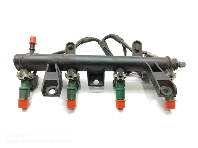 Recambio de rampa inyectora para peugeot 206 berlina xr referencia OEM IAM 9655833580  