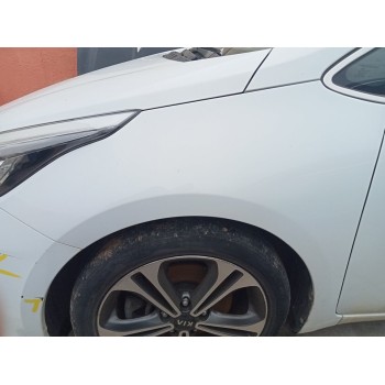 Recambio de aleta delantera izquierda para kia pro_cee´d ( ) drive referencia OEM IAM 66311A2000  