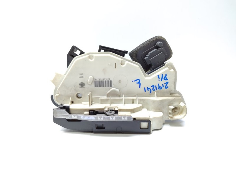 Recambio de cerradura puerta delantera izquierda para seat leon (5f1) style referencia OEM IAM 5K1837015E  