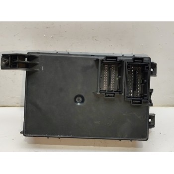 Recambio de caja reles / fusibles para opel corsa d enjoy referencia OEM IAM 13367920  