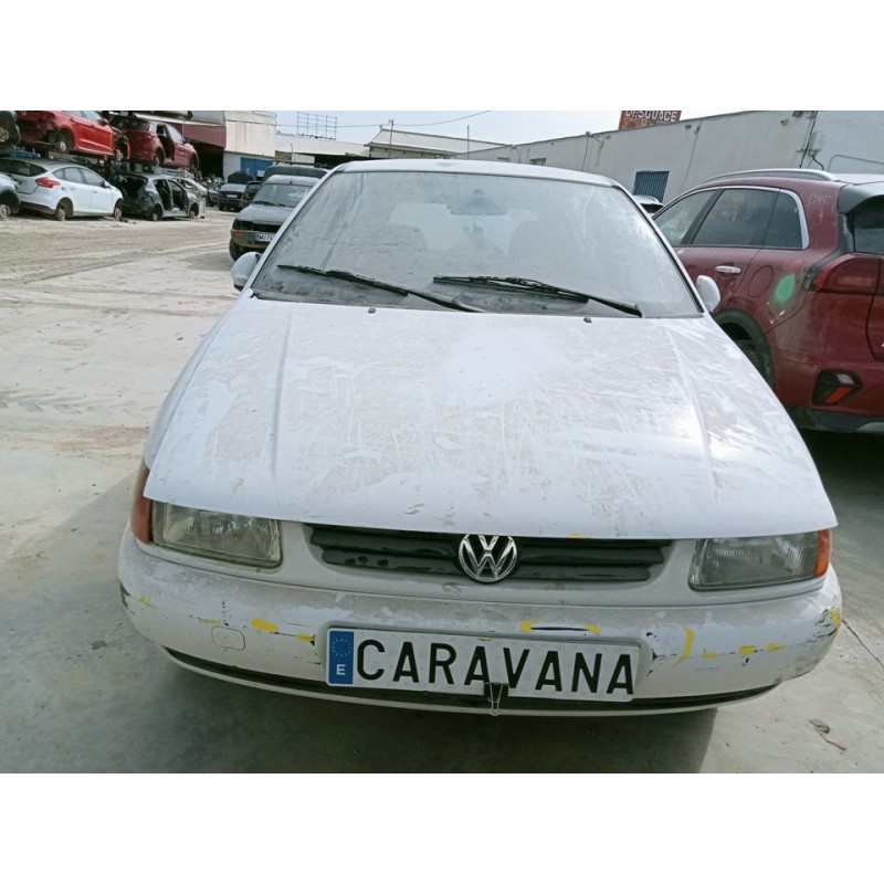 volkswagen polo berlina (6n1) del año 1997