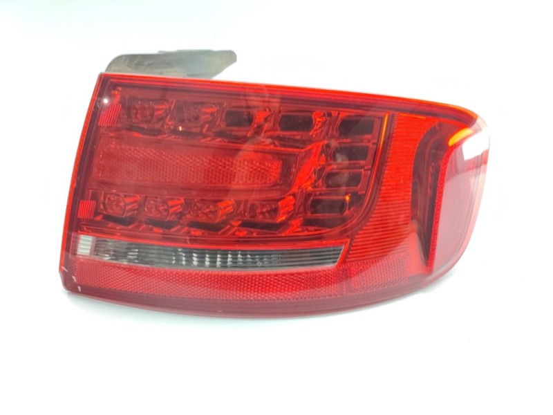 Recambio de piloto trasero derecho para audi a4 ber. (b8) e referencia OEM IAM 8K5945096B  