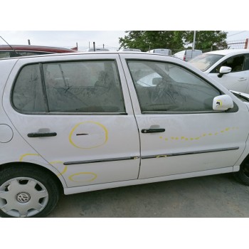 volkswagen polo berlina (6n1) del año 1997