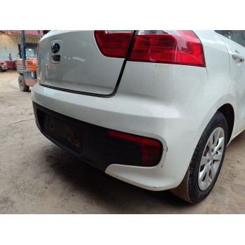 Recambio de paragolpes trasero para kia rio drive referencia OEM IAM 866111W700  