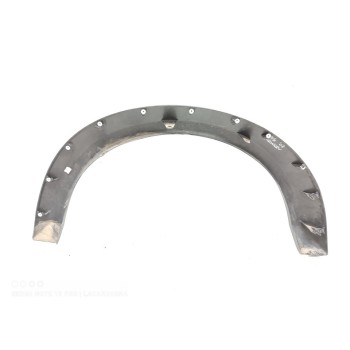 Recambio de aletin delantero izquierdo para land rover discovery v6 td hse referencia OEM IAM L2LTA  