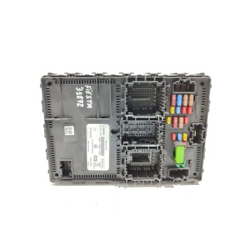 Recambio de caja reles / fusibles para ford fiesta (ce1) active referencia OEM IAM HU5T15604ECN  