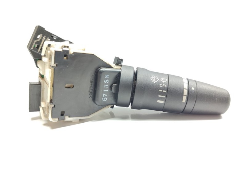 Recambio de mando limpia para nissan cabstar 2500 referencia OEM IAM 6713SN  