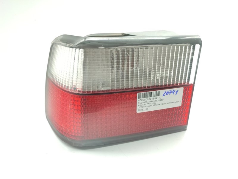 Recambio de piloto trasero izquierdo para citroën xantia berlina 2.0 hdi 90/110 attraction referencia OEM IAM 22230132  