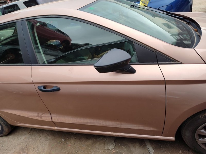 Recambio de puerta delantera derecha para seat ibiza (kj1) reference referencia OEM IAM 6F0831052B  