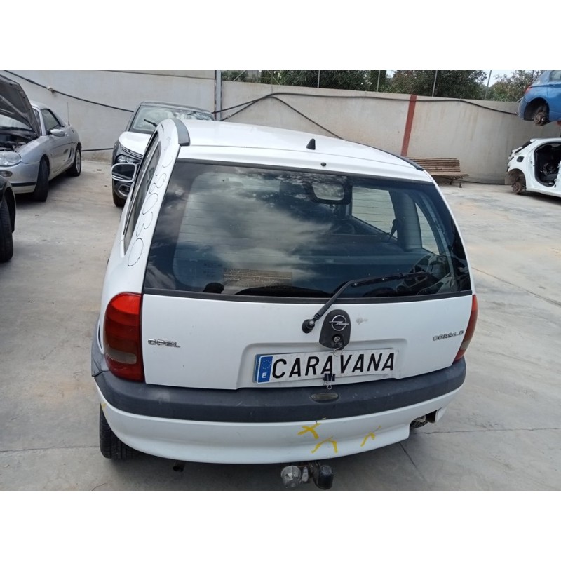 opel corsa b del año 1999