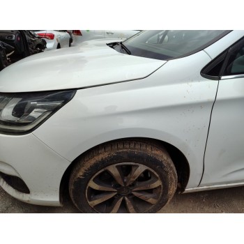 ALETA DELANTERA IZQUIERDA 7840AS 