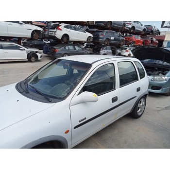opel corsa b del año 1999