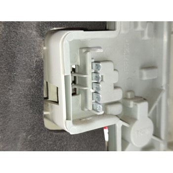 Recambio de piloto trasero izquierdo para opel zafira b edition referencia OEM IAM 13305774  