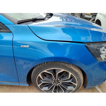 Recambio de aleta delantera derecha para ford focus st-line referencia OEM IAM PJX7BA16008AG  