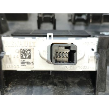 Recambio de luz interior para renault trafic furgón l1h1 2,8t referencia OEM IAM 739486835R  