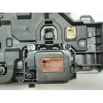 Recambio de pantalla multifuncion para citroën c4 picasso attraction referencia OEM IAM 9805089780  