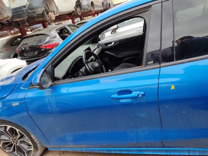 Recambio de puerta delantera izquierda para ford focus st-line referencia OEM IAM PJX7BA20125AG  