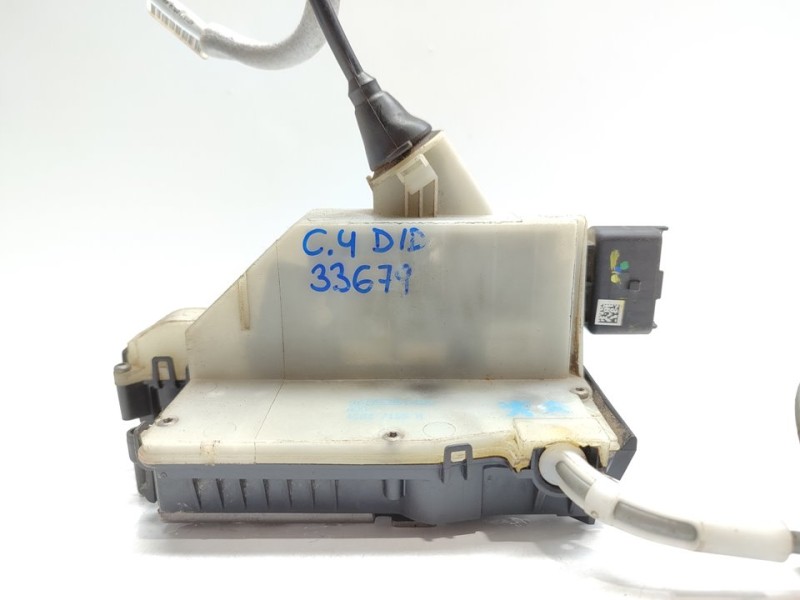 Recambio de cerradura puerta delantera derecha para citroën c4 lim. white millenium referencia OEM IAM 9685351480  