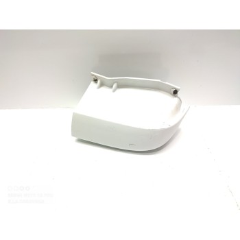 Recambio de molduras traseras para opel vivaro furgón/combi (07.2006 =>) furgón 2.7t l1h1 referencia OEM IAM 8200011484  