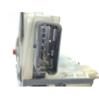 Recambio de cerradura puerta trasera izquierda para citroën c4 lim. white millenium referencia OEM IAM 9685351980  