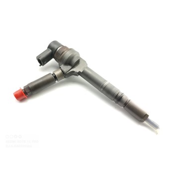 Recambio de inyector para opel astra h berlina cosmo referencia OEM IAM 0445110175  