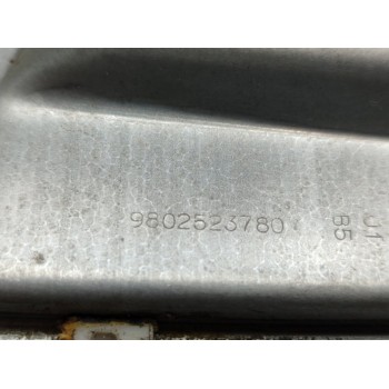 Recambio de elevalunas trasero izquierdo para citroën c4 lim. white millenium referencia OEM IAM 9802523780  