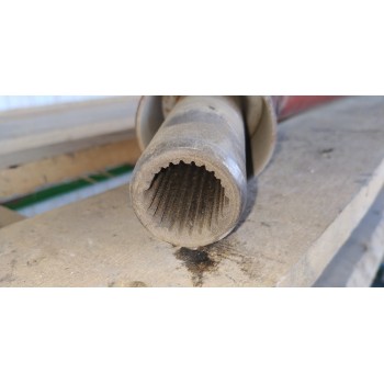 Recambio de transmision central para nissan cabstar e referencia OEM IAM   