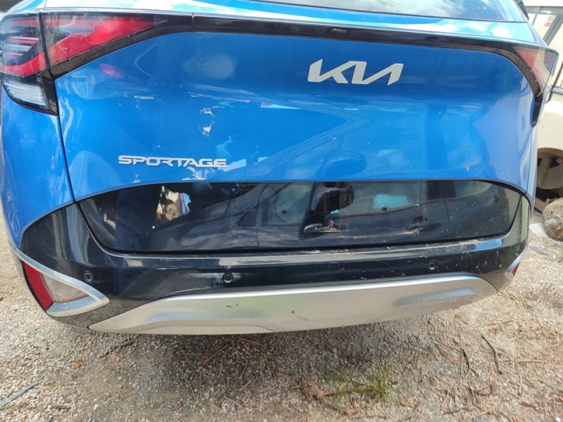 Recambio de paragolpes trasero para kia sportage (nq5) drive referencia OEM IAM 86650R2110  